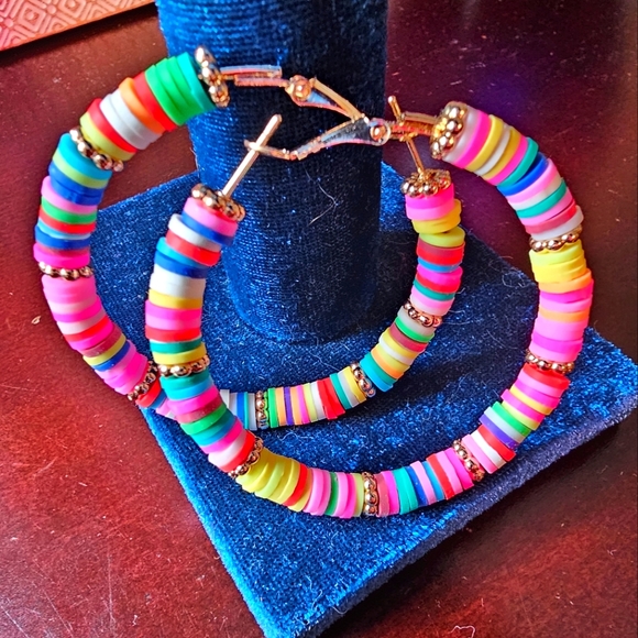 Rubber Heishi Beaded Unbranded Jewelry - Colorful Multicolored Heishi Beaded Hoop Earrings NWOT